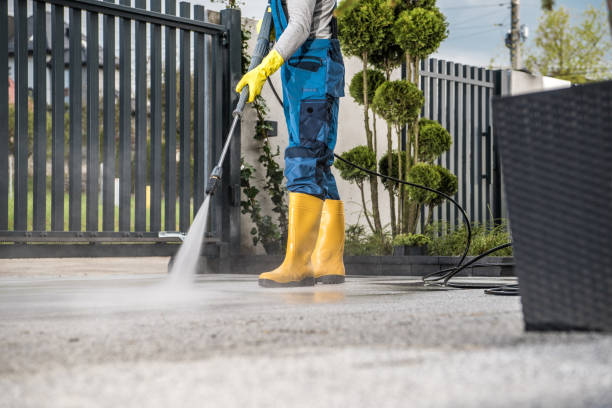 Best Concrete Pressure Washing  in Crocker, WA